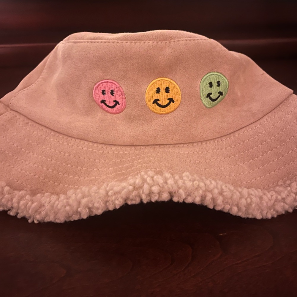 Charlotte Russe Bucket Hat